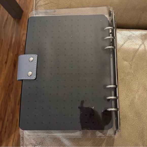 Notebook Pin Collection Book - Picture 3 of 3